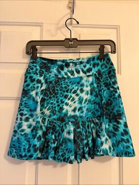 EUC Dona Jo Pickelball Tennis Skort, Wildblue Teal Leopard, Pleated Hem, 1.5 Med